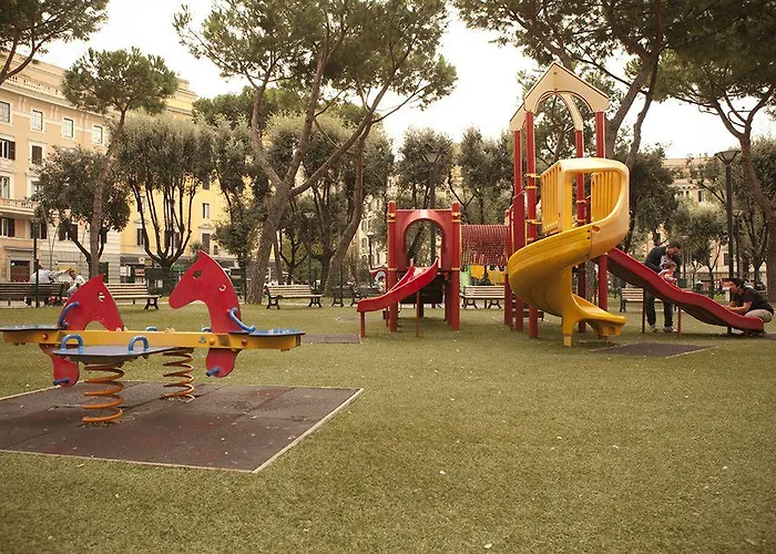 Piazza San Giovanni לינה וארוחת בוקר 4*