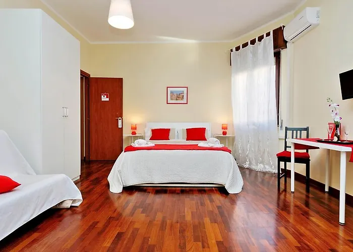 לינה וארוחת בוקר Piazza San Giovanni 4*