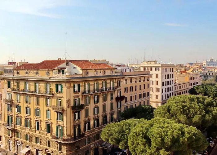 Piazza San Giovanni 4*